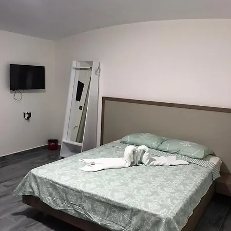 Detached And Luxury In Kadriye Villa