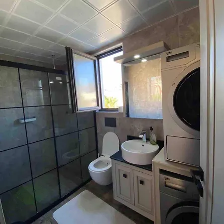 Detached And Luxury In Kadriye Μπέλεκ