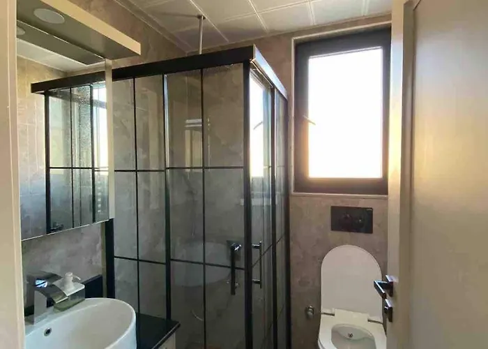 Detached And Luxury In Kadriye באלאק