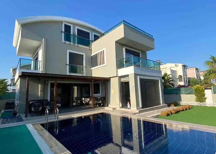 Detached And Luxury In Kadriye Villa Belek