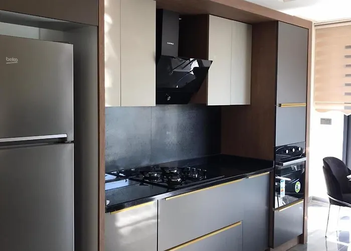 Detached And Luxury In Kadriye *