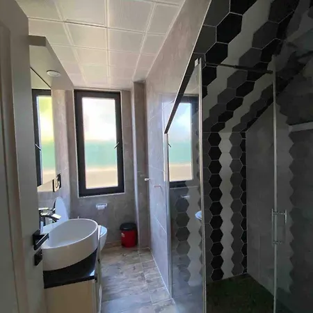 Detached And Luxury In Kadriye Willa