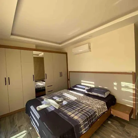 Detached And Luxury In Kadriye 빌라